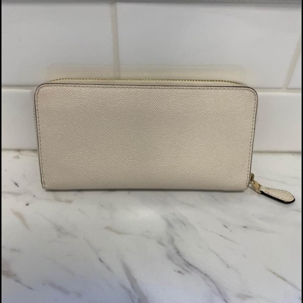 Coach Wallet - Picture 2 of 3
